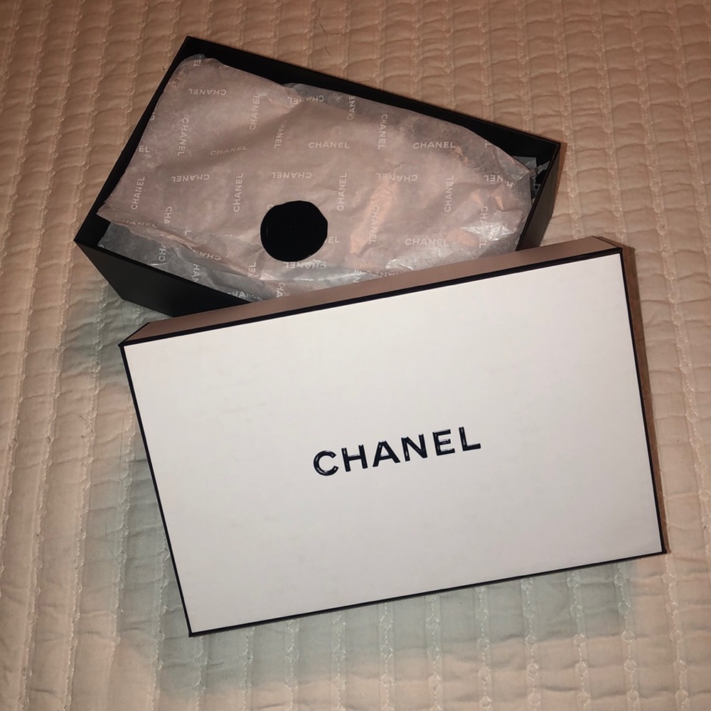 Chanel Box